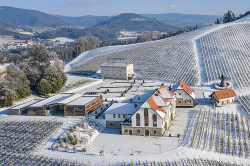Weingut Taggenbrunn Außenansicht